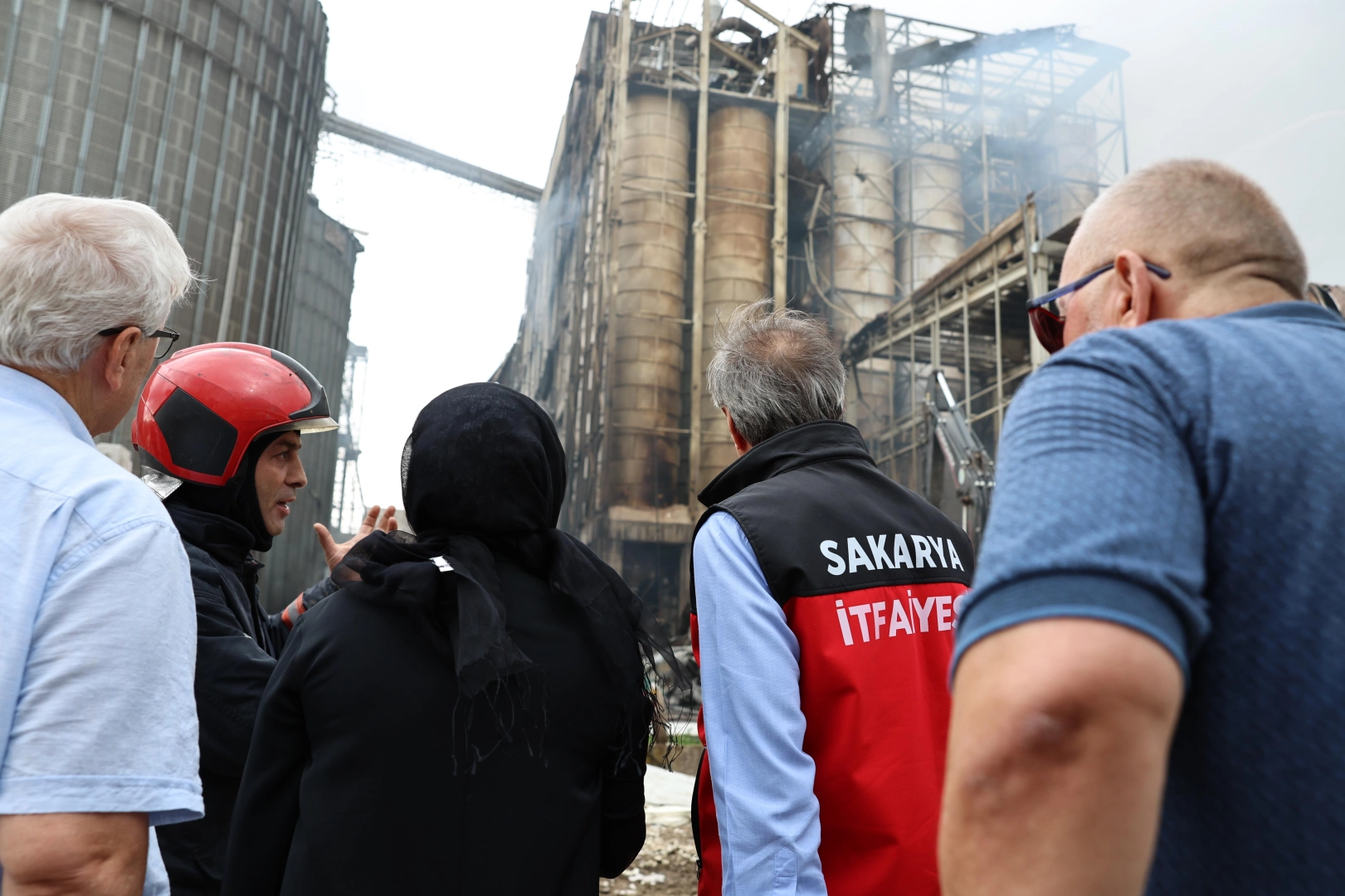 Sakarya Hendek'te patlama sonrası son durum... Son ana kadar bölgede olunacak