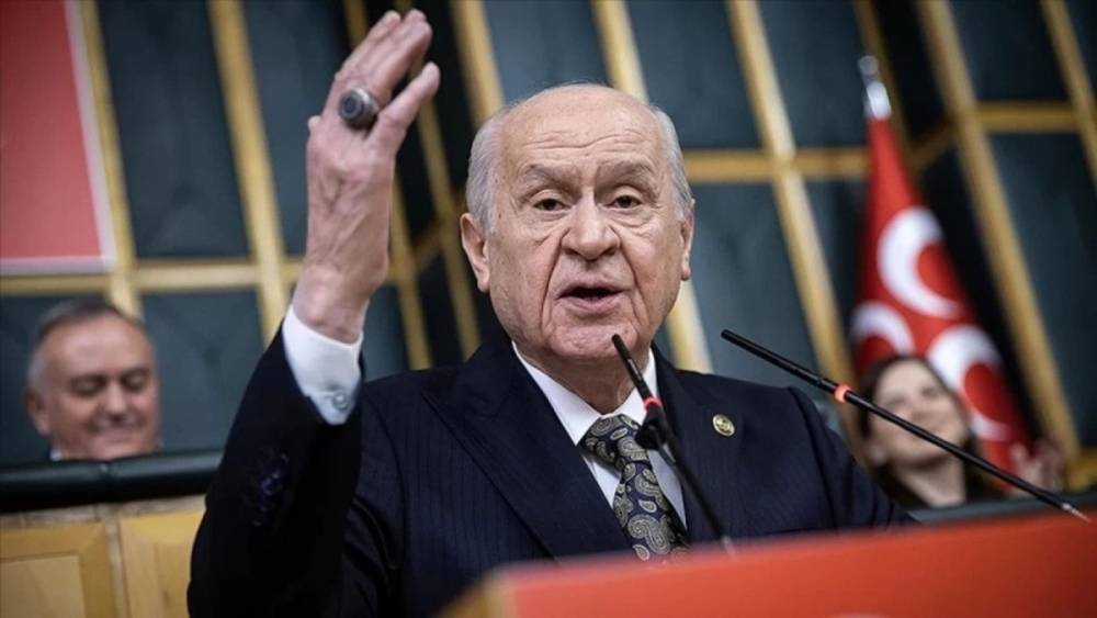 Bahçeli’den İmamoğlu’na Cumhurbaşkanlığı adaylığı çağrısı: Yüz bin imza toplamayı deneyebilir 